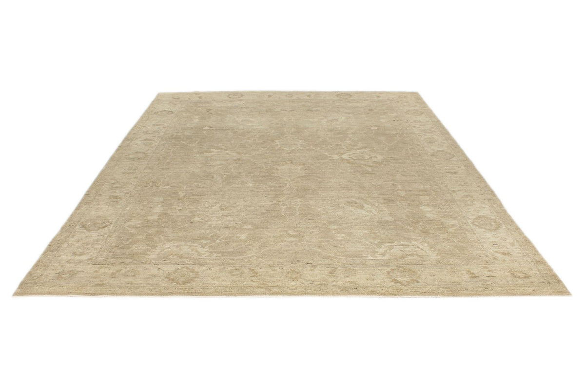 8x10 Ivory and Beige Turkish Oushak Rug