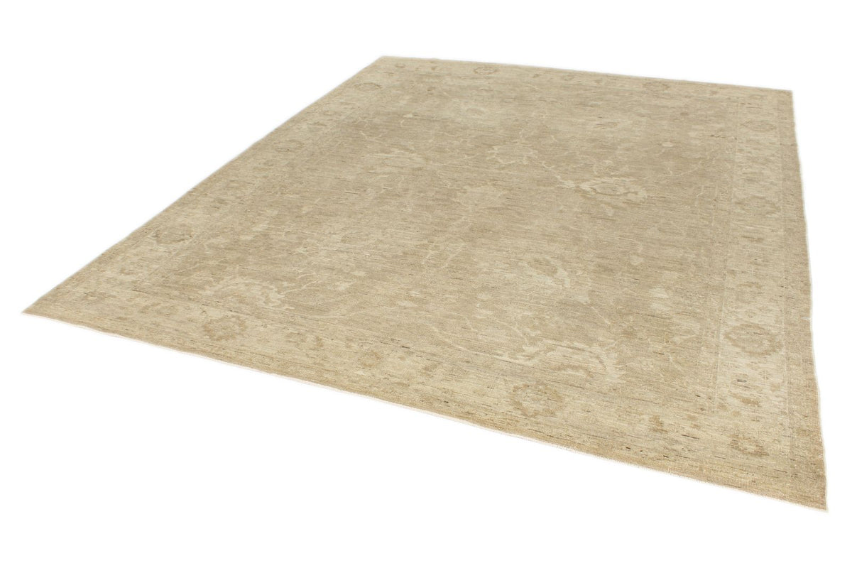 8x10 Ivory and Beige Turkish Oushak Rug