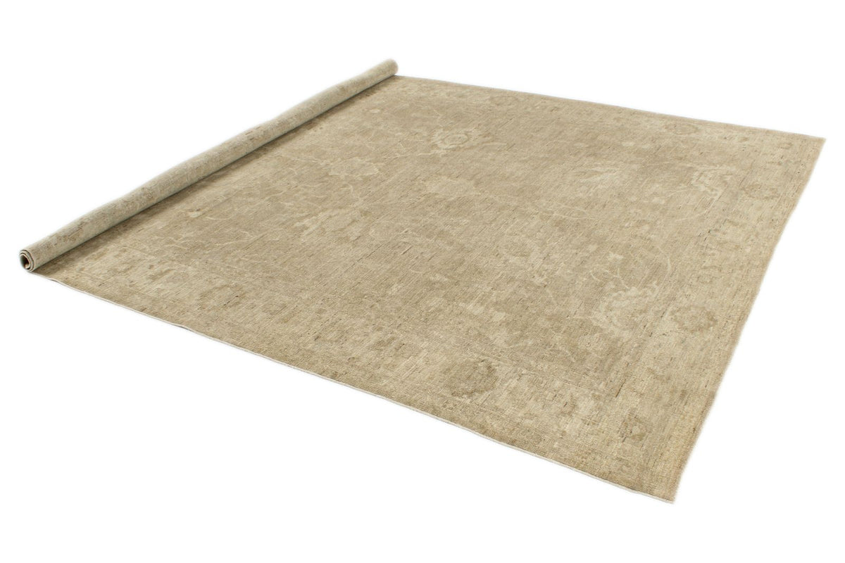 8x10 Ivory and Beige Turkish Oushak Rug