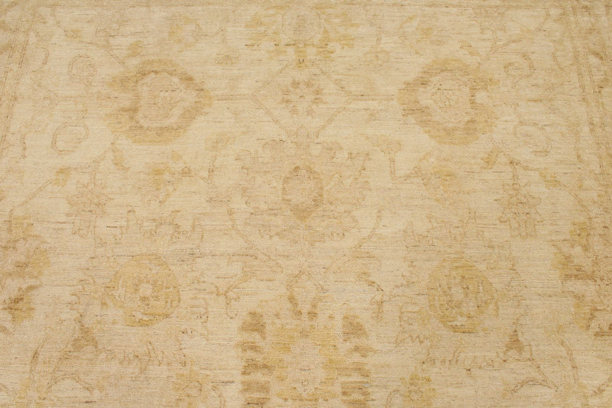 8x11 Ivory and Gold Turkish Oushak Rug