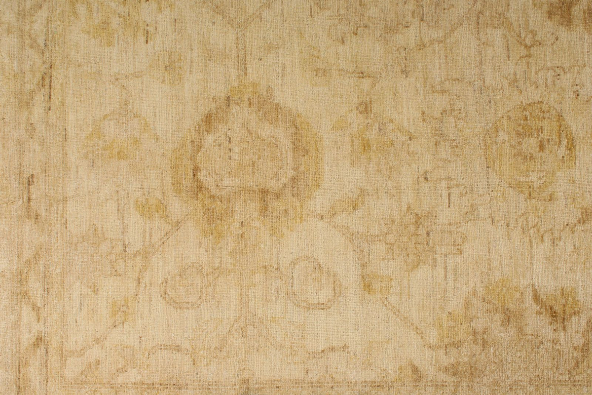 8x11 Ivory and Gold Turkish Oushak Rug