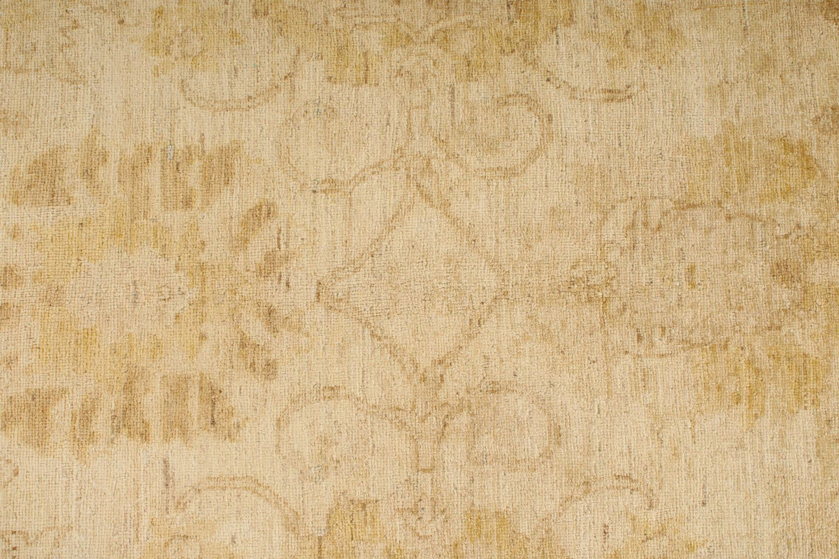 8x11 Ivory and Gold Turkish Oushak Rug