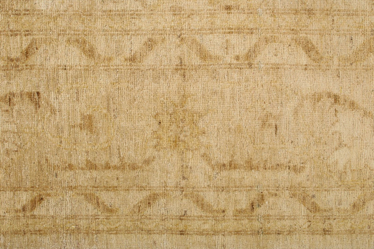 8x11 Ivory and Gold Turkish Oushak Rug