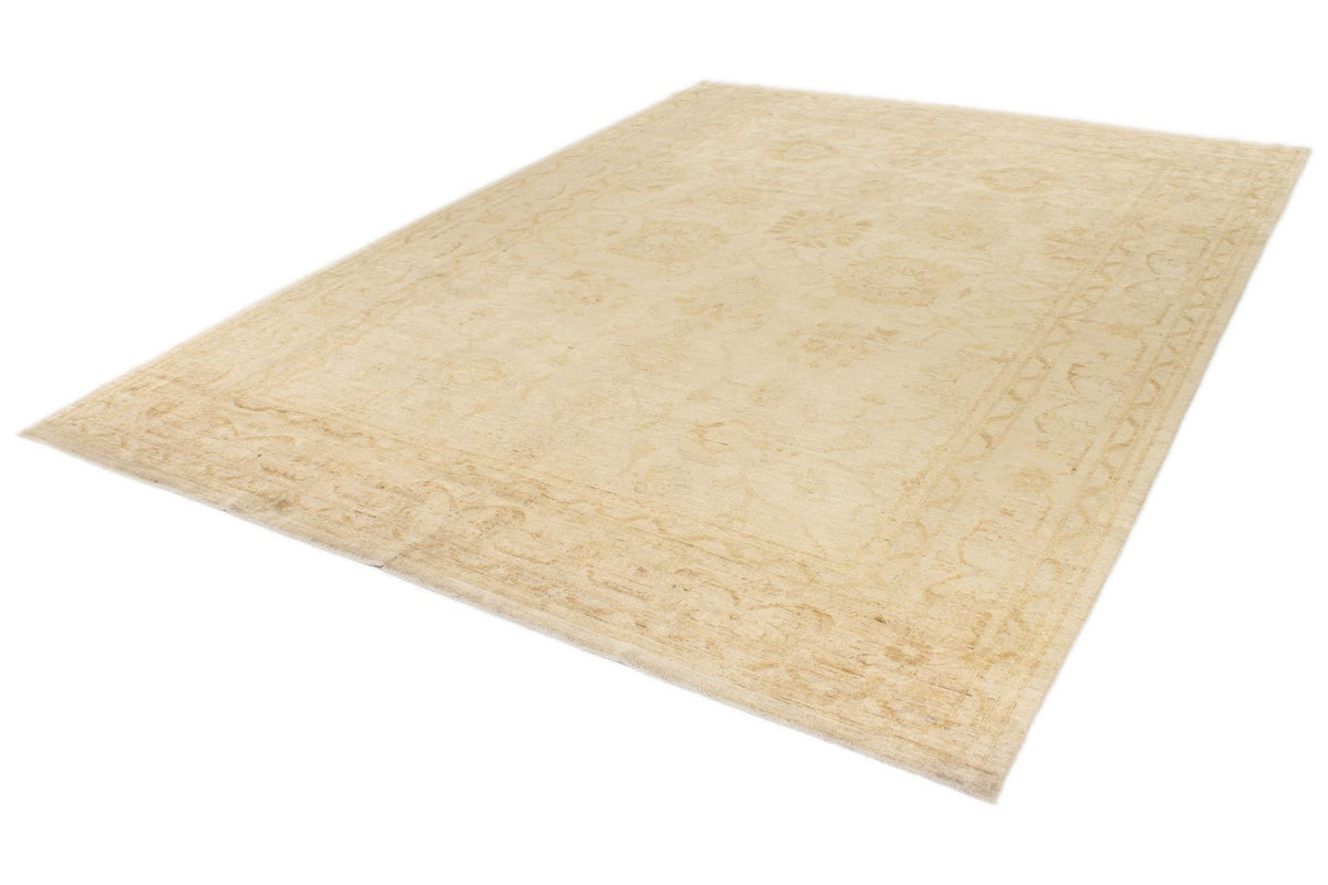 8x11 Ivory and Gold Turkish Oushak Rug