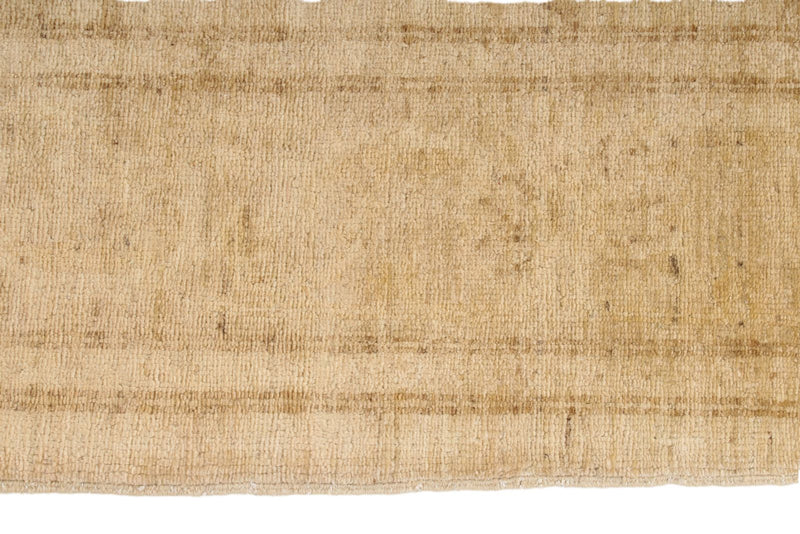 6x9 Ivory and Gold Turkish Oushak Rug