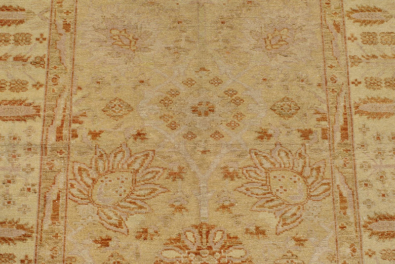 4x6 Beige and Ivory Persian Rug