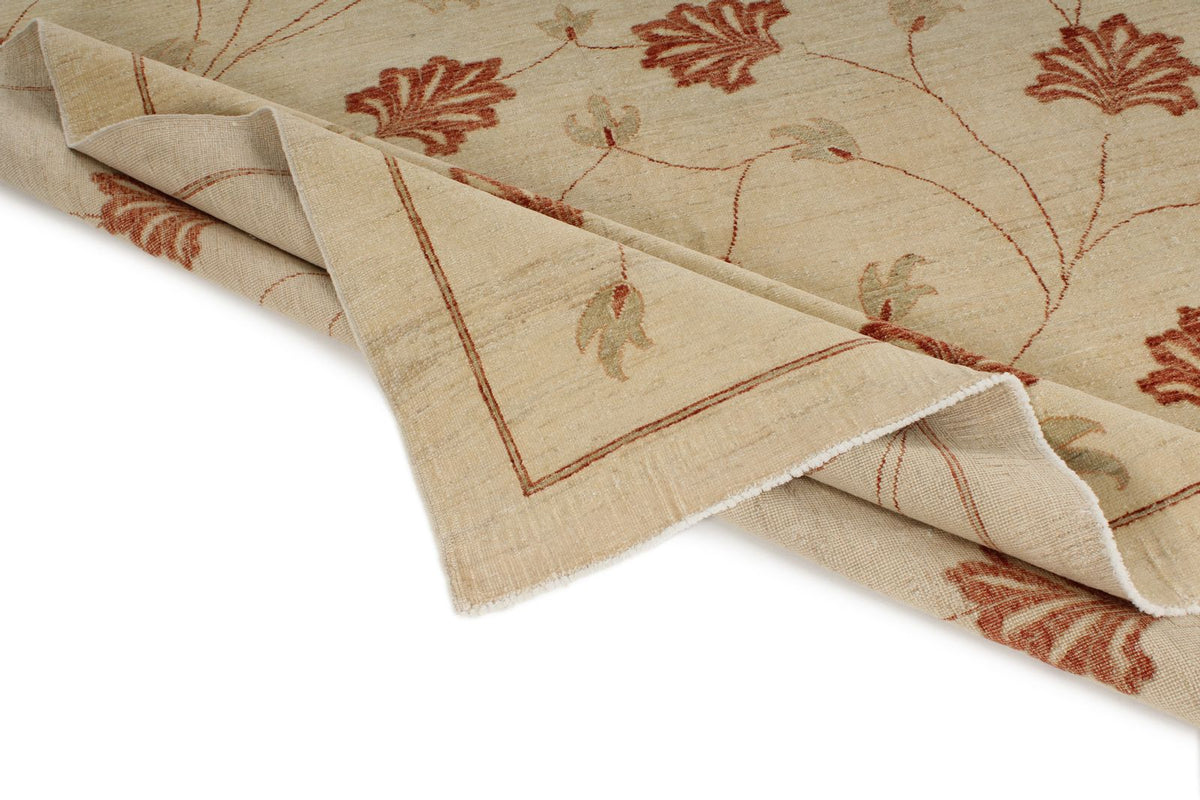 7x10 Beige and Red Modern Contemporary Rug