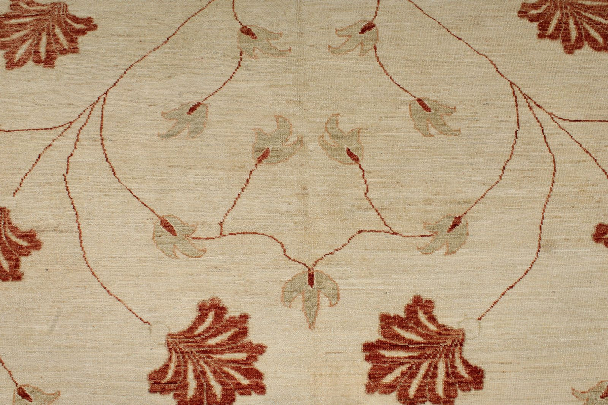 7x10 Beige and Red Modern Contemporary Rug