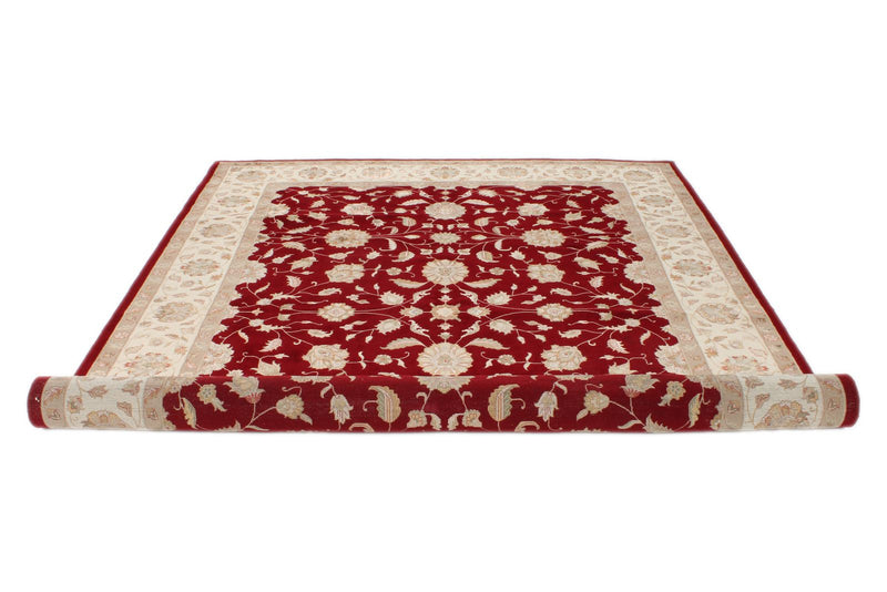 7x10 Red and Ivory Turkish Traditional Rug