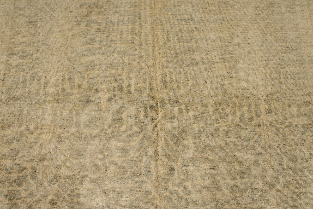 6x9 Gray and Ivory Turkish Tribal Rug