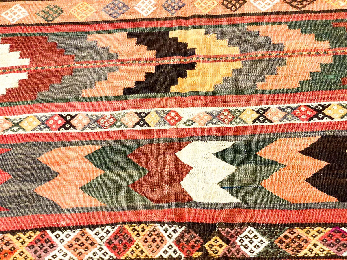 7x11  Handmade Vintage Anatolian Handmade Tribal Rug Kilim