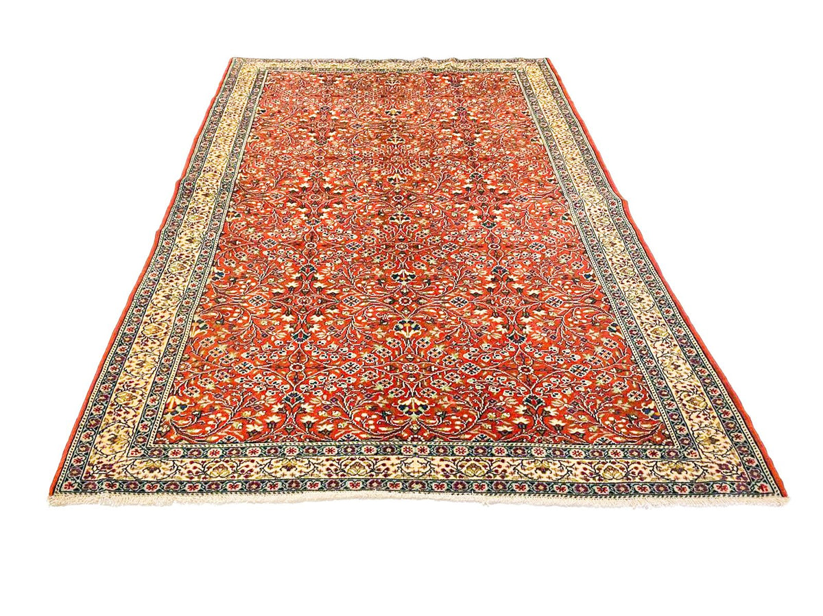 5x7 Red and Ivory Turkish Traditional Rug