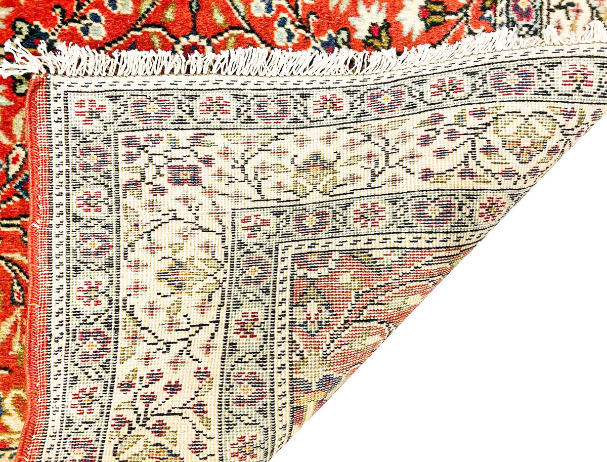 5x7 Red and Ivory Turkish Traditional Rug