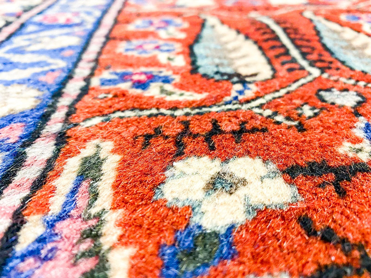 5x7 Rust and Ivory Turkish Traditional Rug