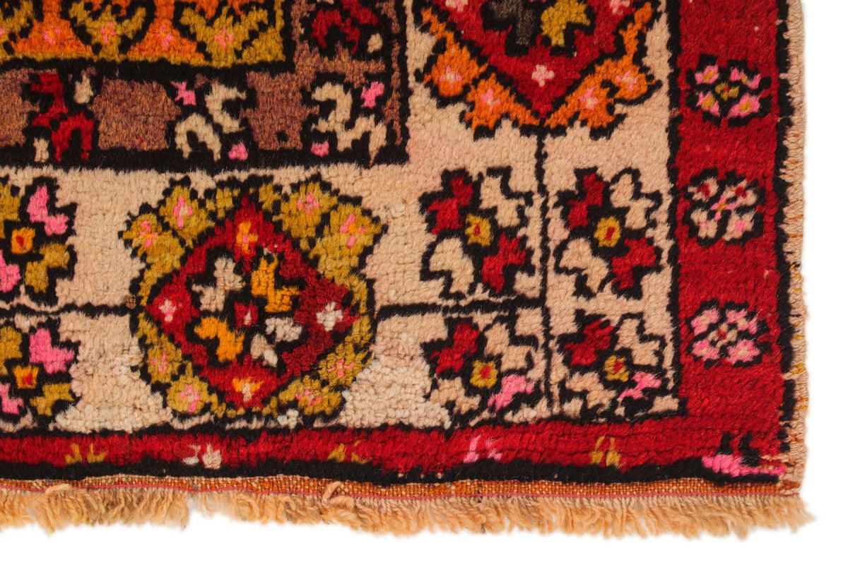 4x6 Red and Ivory Turkish Tribal Rug