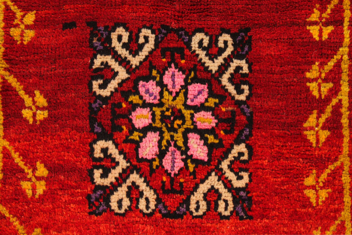 4x6 Red and Ivory Turkish Tribal Rug