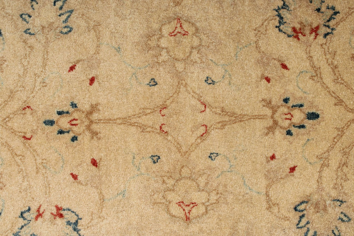 3x5 Ivory and Beige Persian Traditional Rug