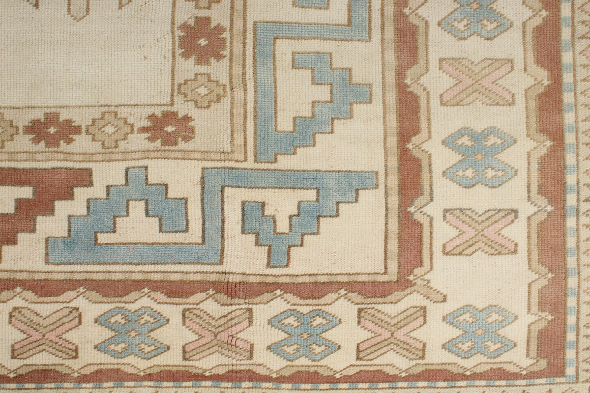 9x11 Pink and Ivory Turkish Tribal Rug