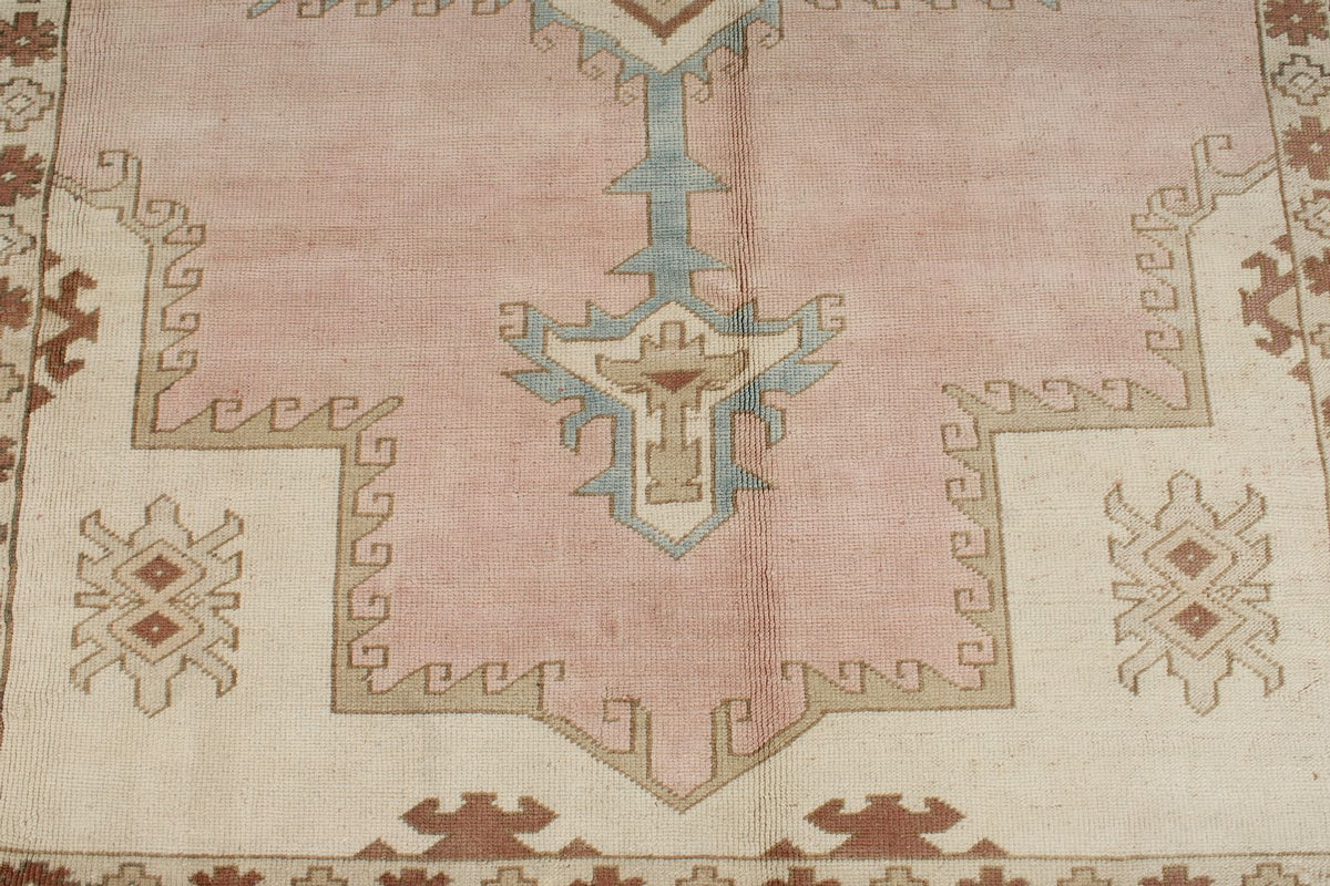 9x11 Pink and Ivory Turkish Tribal Rug