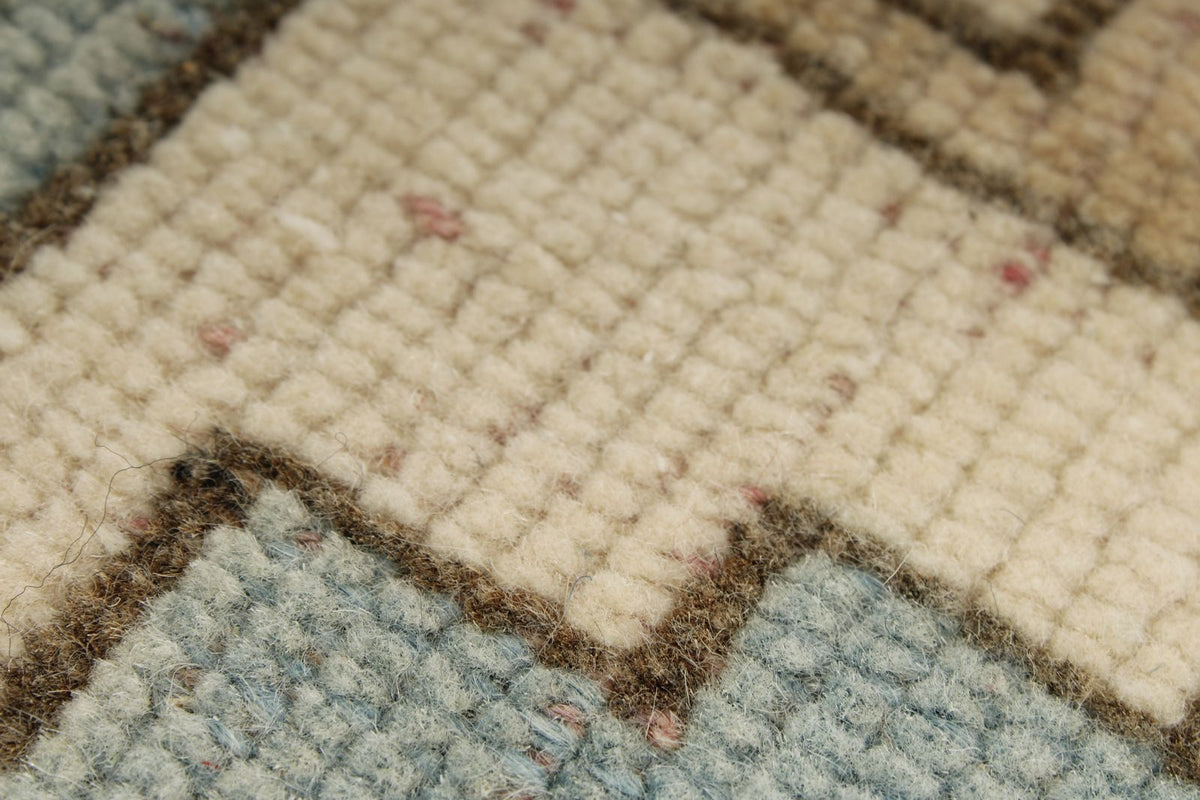 9x11 Pink and Ivory Turkish Tribal Rug