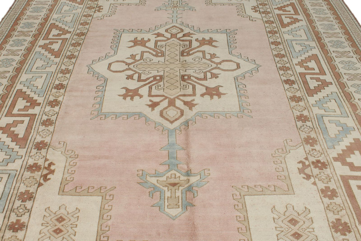 9x11 Pink and Ivory Turkish Tribal Rug