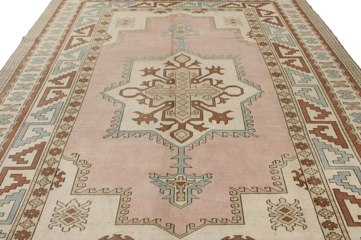 9x11 Pink and Ivory Turkish Tribal Rug