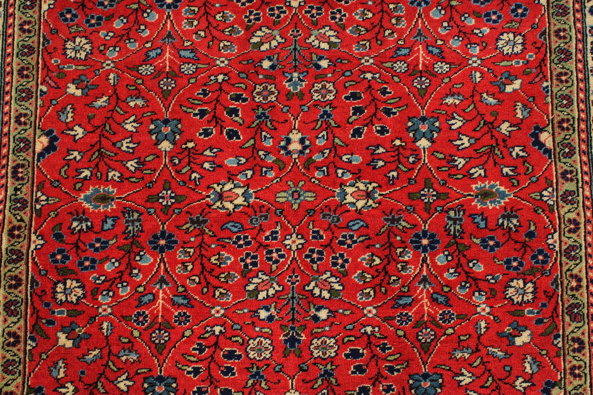 5x7 Red and Ivory Turkish Traditional Rug