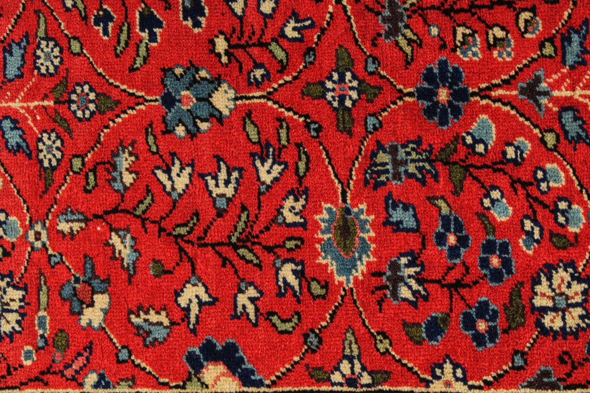 5x7 Red and Ivory Turkish Traditional Rug