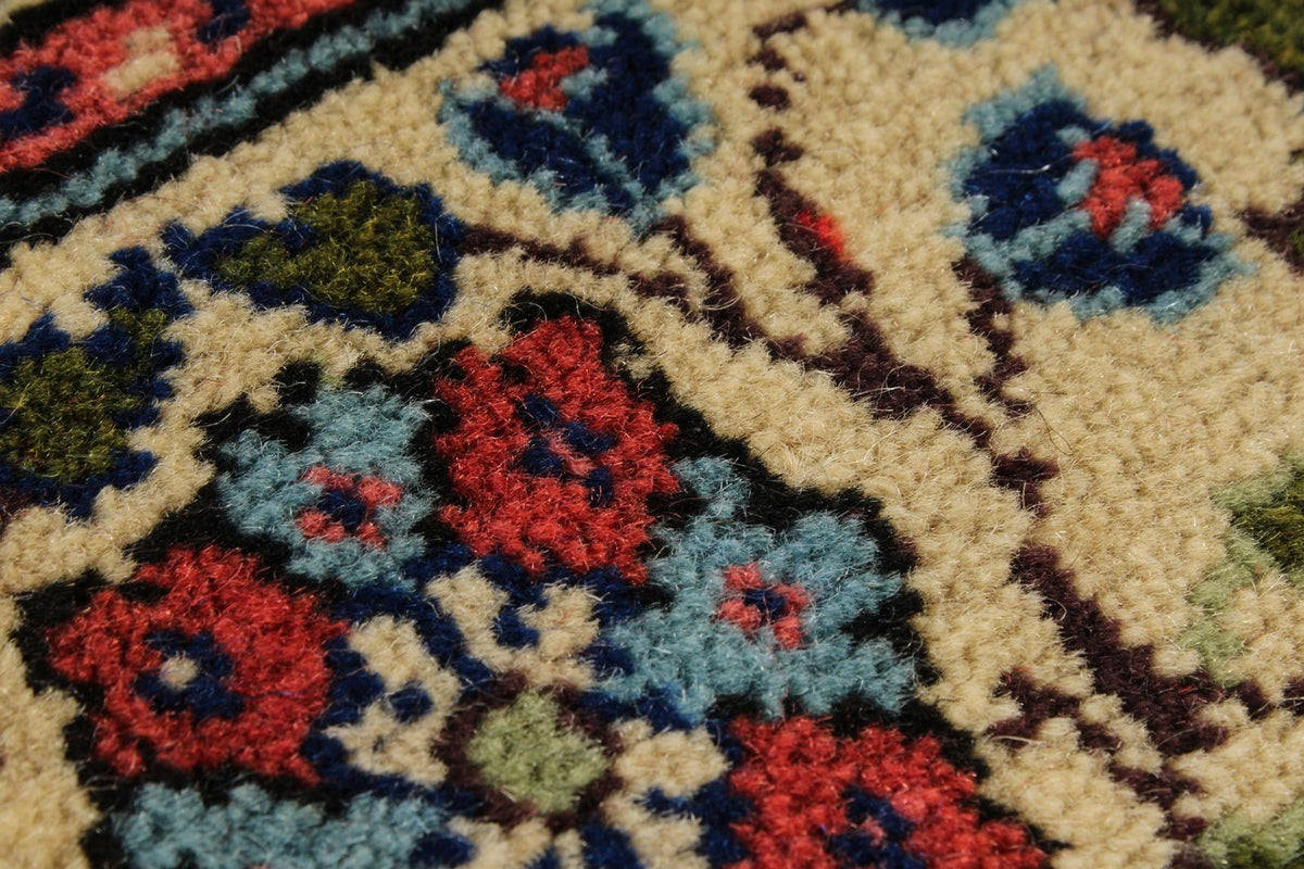 5x7 Red and Ivory Turkish Traditional Rug