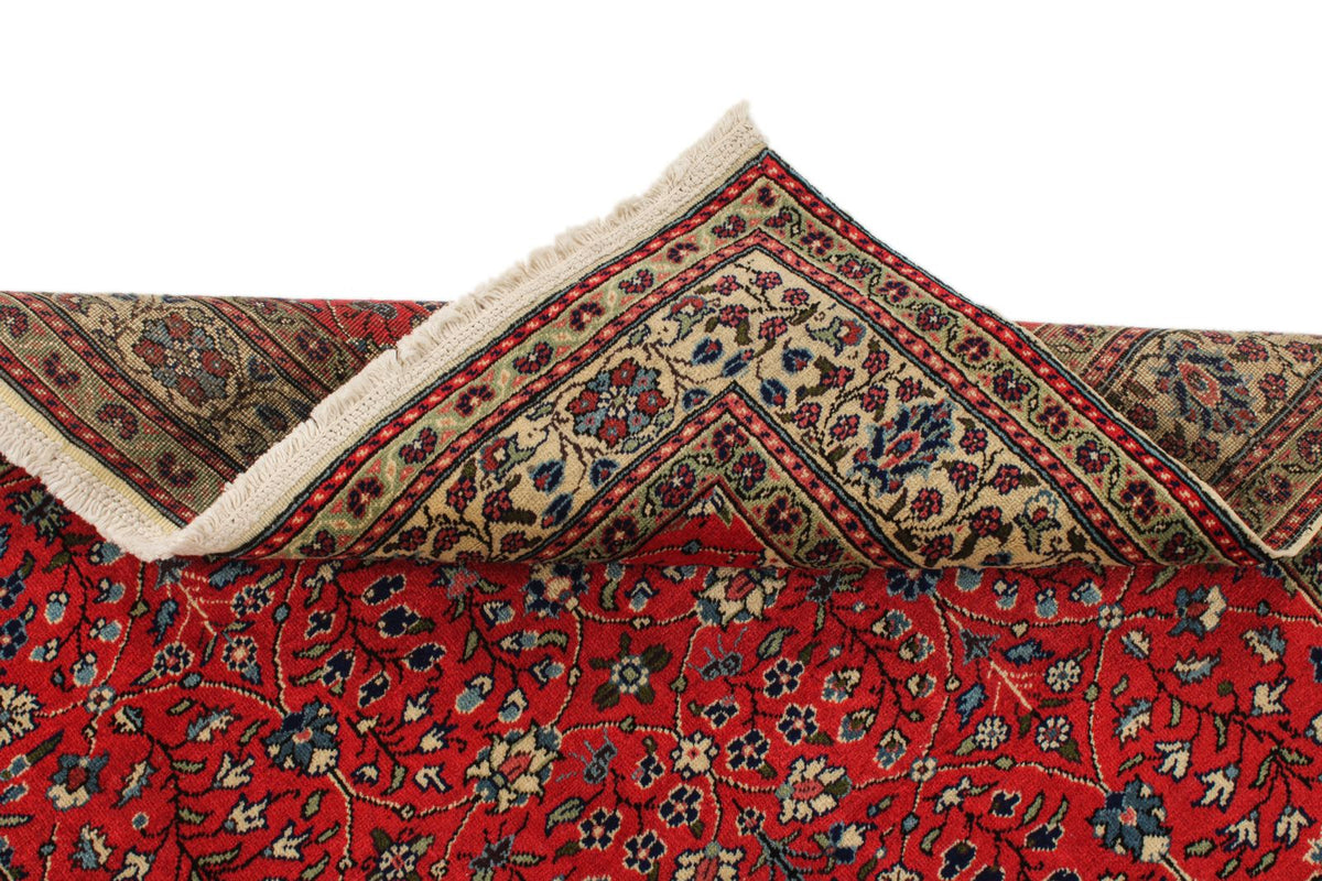 5x7 Red and Ivory Turkish Traditional Rug