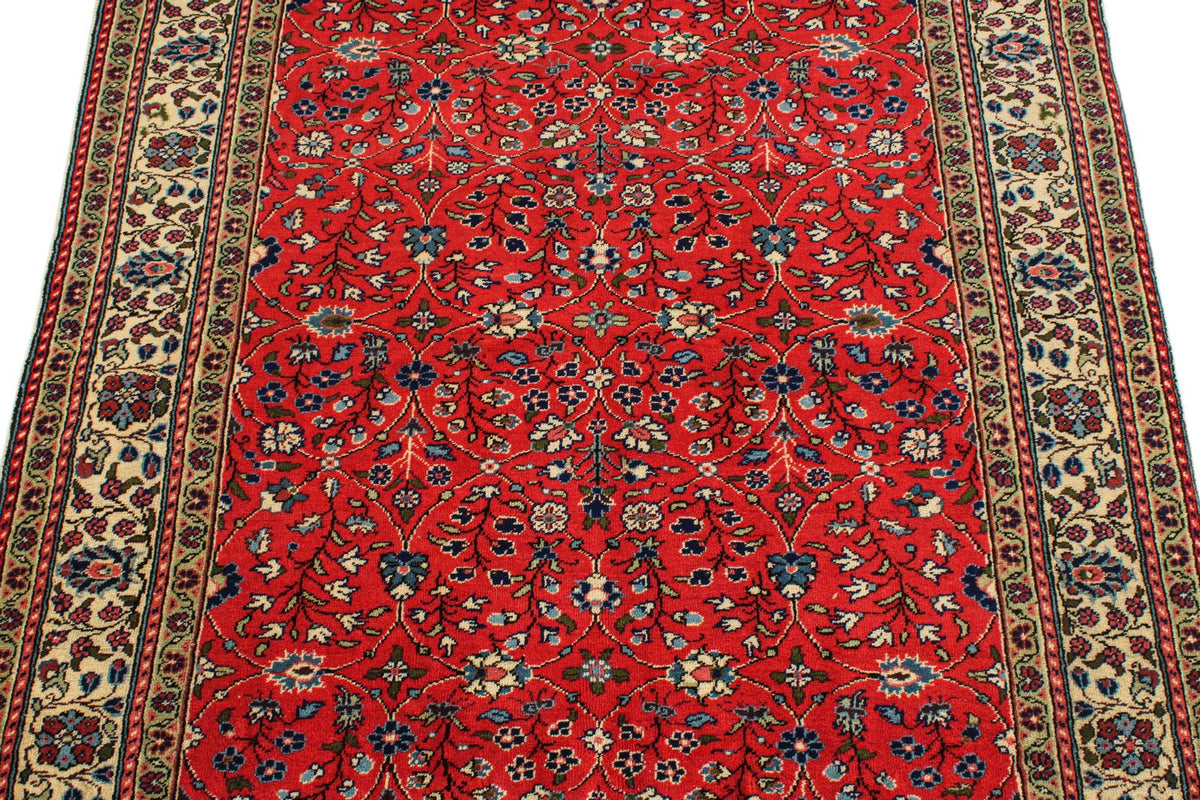 5x7 Red and Ivory Turkish Traditional Rug