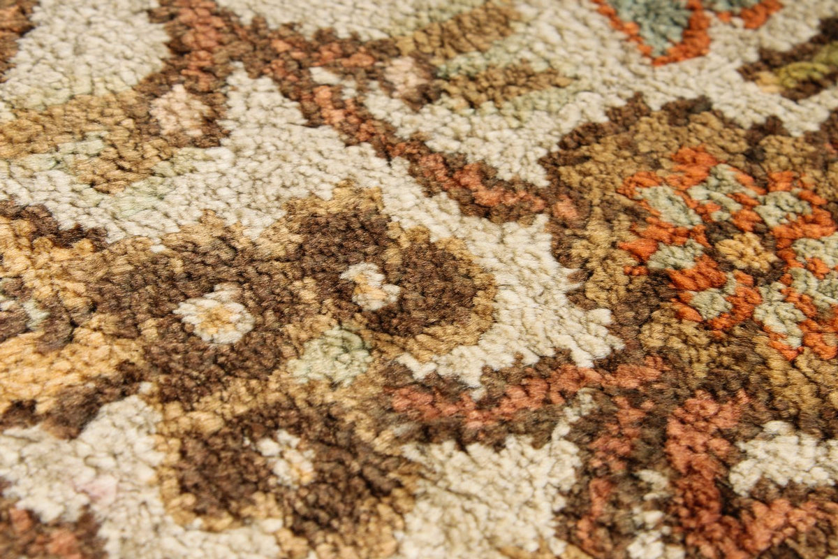 6x9 Ivory and Ivory Turkish Traditional Rug