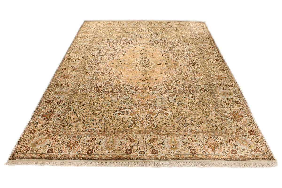 6x9 Ivory and Ivory Turkish Traditional Rug