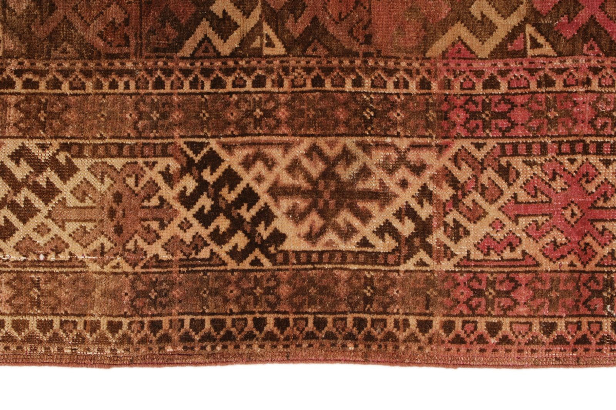 7x11 Beige and Ivory Turkish Tribal Rug
