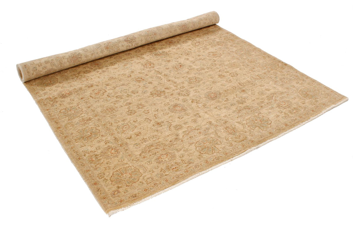 5x7 Beige and Beige Turkish Oushak Rug