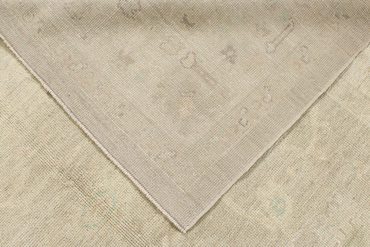7x8 Beige and Ivory Turkish Oushak Rug