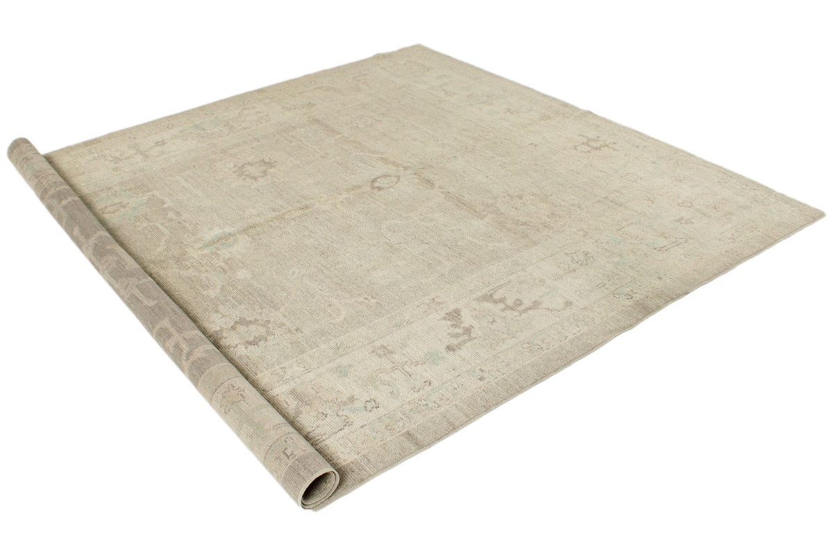 7x8 Beige and Ivory Turkish Oushak Rug