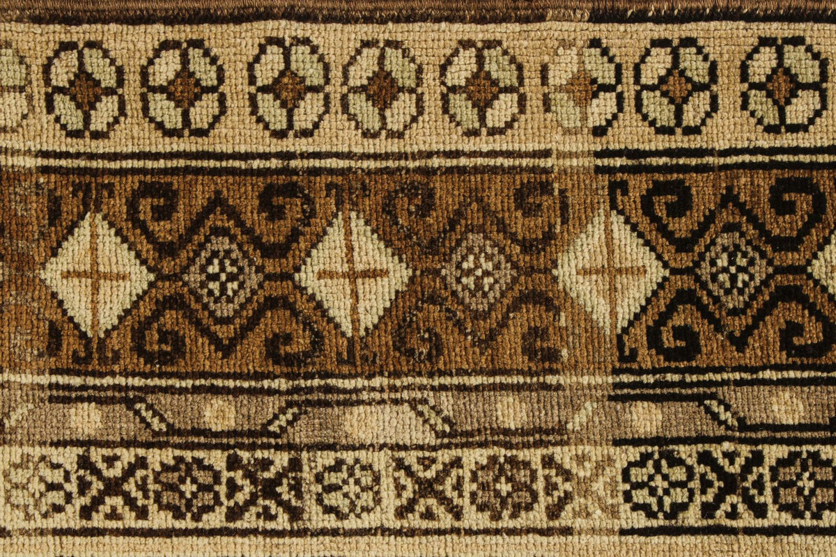 6x11 Ivory and Gray Turkish Tribal Rug