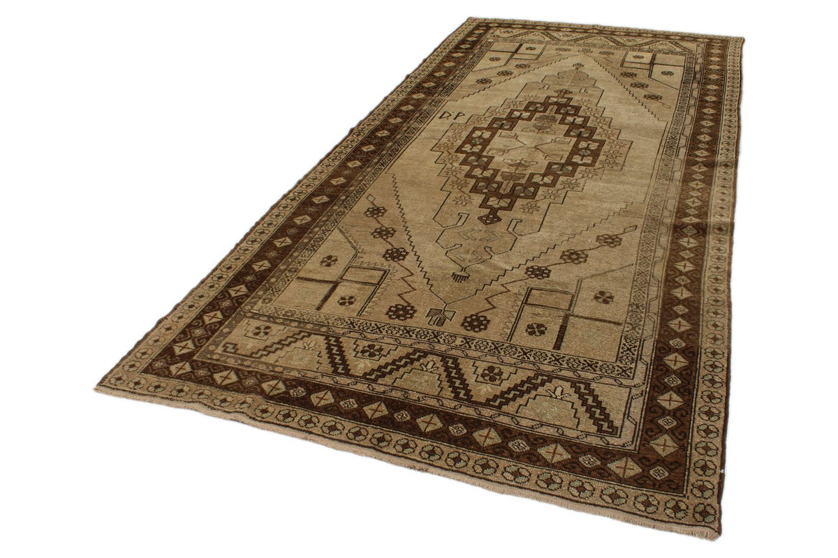 6x11 Ivory and Gray Turkish Tribal Rug