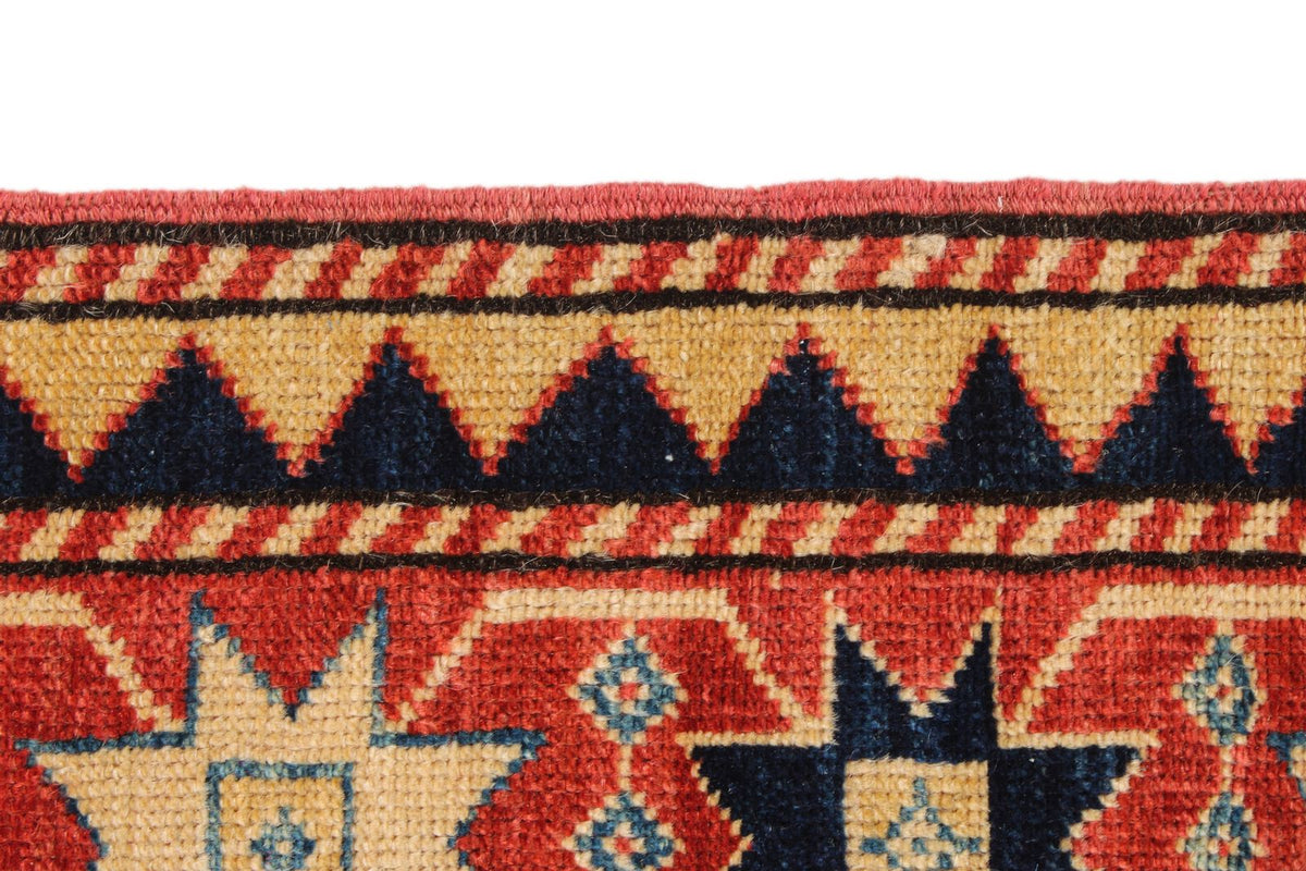 5x7 Ivory and Red Turkish Tribal Rug