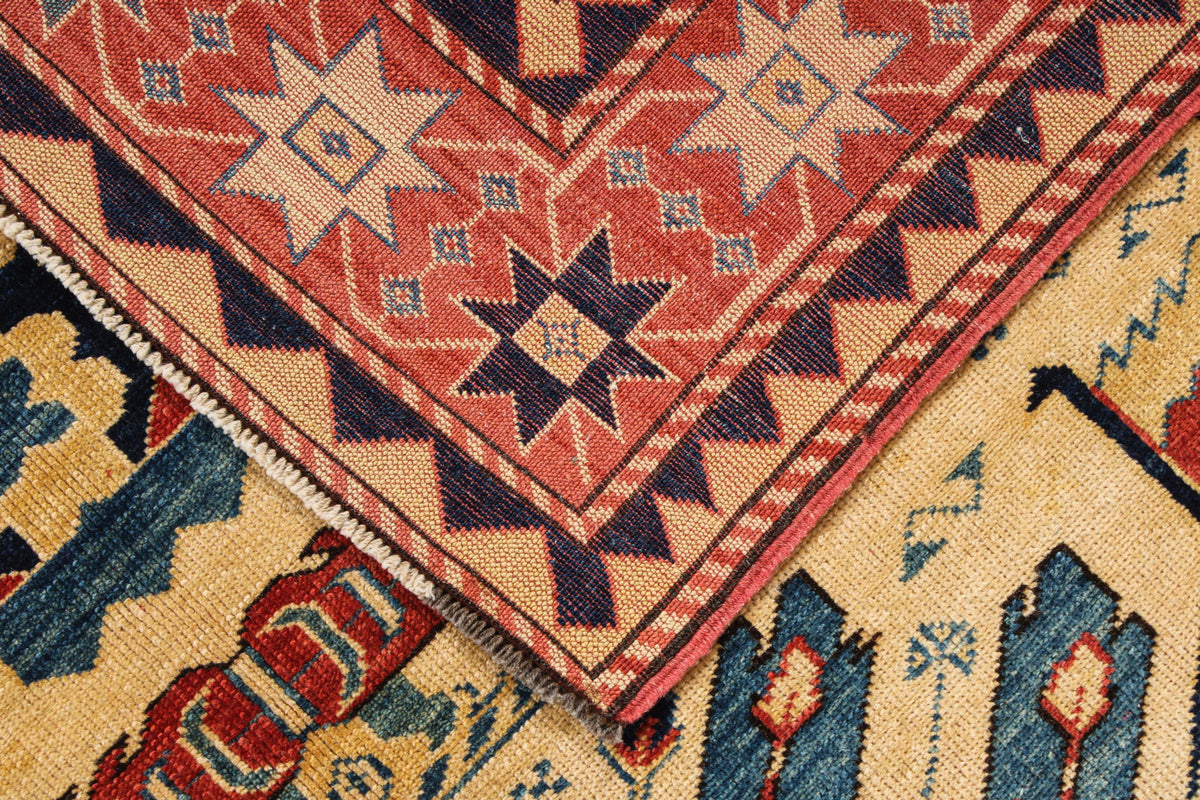 5x7 Ivory and Red Turkish Tribal Rug