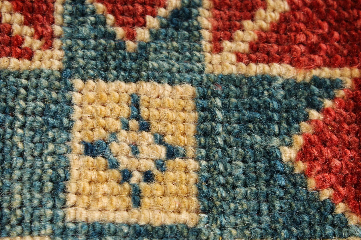 5x7 Ivory and Red Turkish Tribal Rug