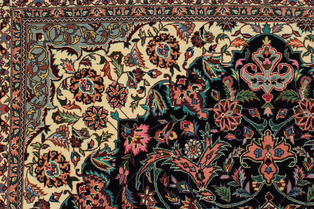 6x9 Navy and Red Persian Rug