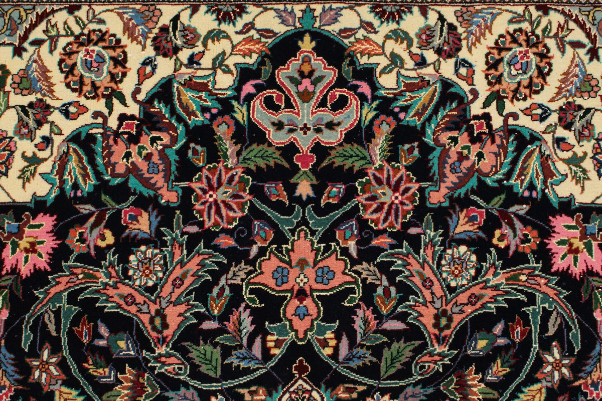 6x9 Navy and Red Persian Rug