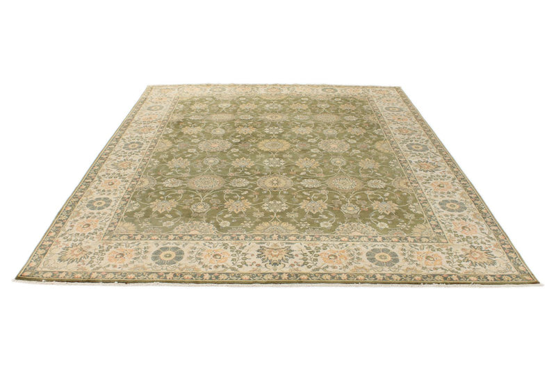 8x10 Ivory and Green Persian Rug