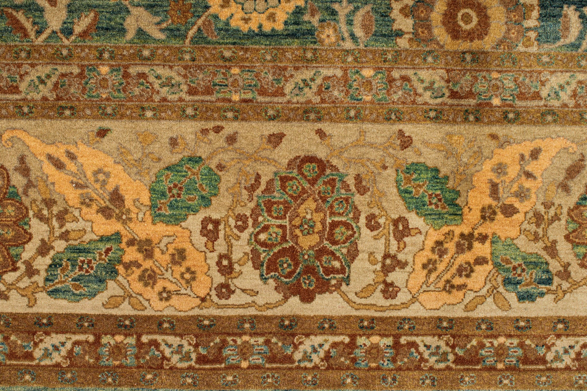 7x11 Green and White Turkish Traditional Rug