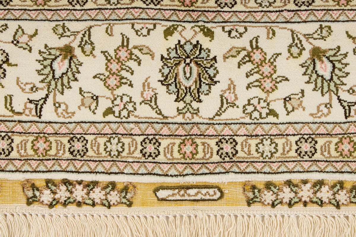 4x6 Ivory Turkish Silk Rug