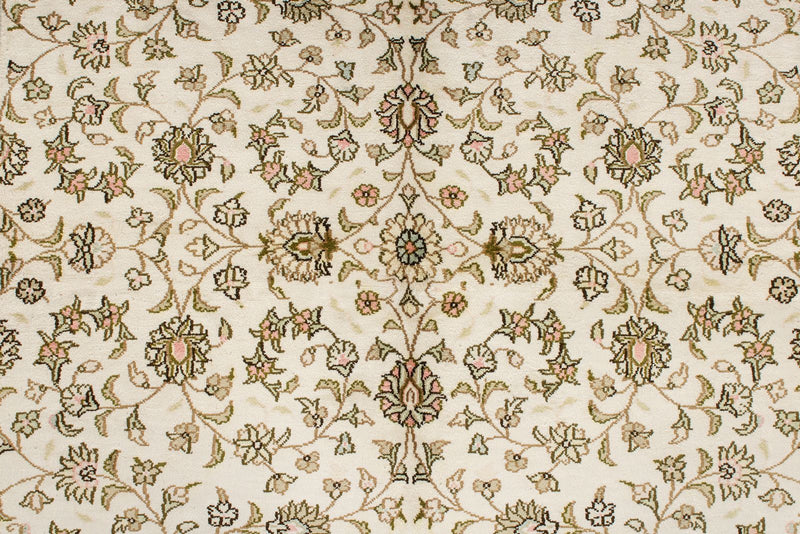 4x6 Ivory Turkish Silk Rug