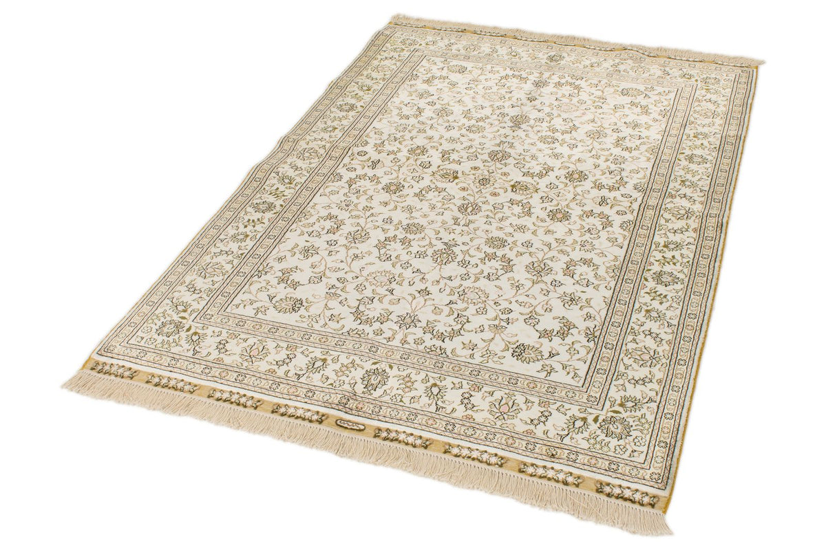 4x6 Ivory Turkish Silk Rug