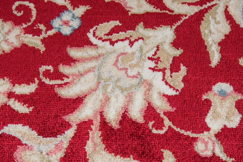 6x9 Ivory and Red Turkish Antep Rug